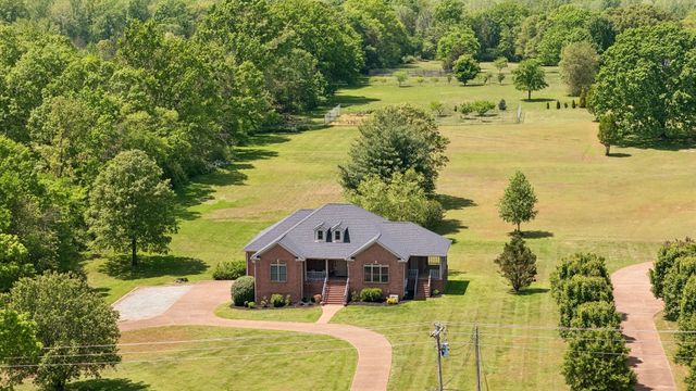 94 Mires Rd, Mount Juliet, TN 37122