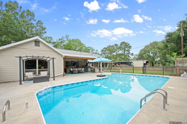 3869 Turner Rd, Ethel, LA 70730