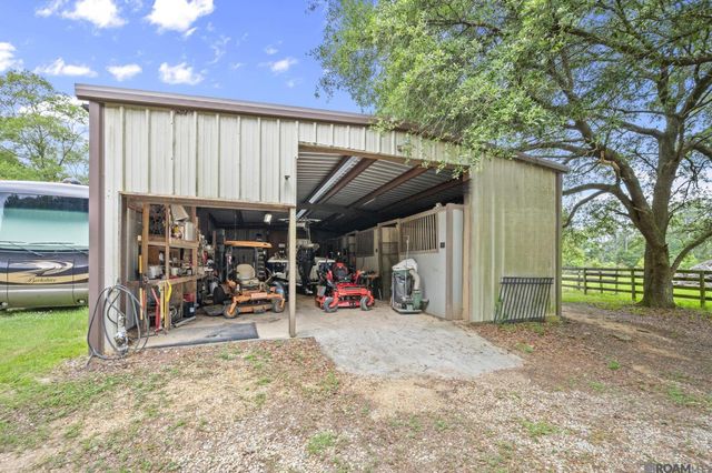 3869 Turner Rd, Ethel, LA 70730