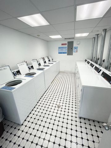 3000 Riomar Street 703, Fort Lauderdale, FL 33304