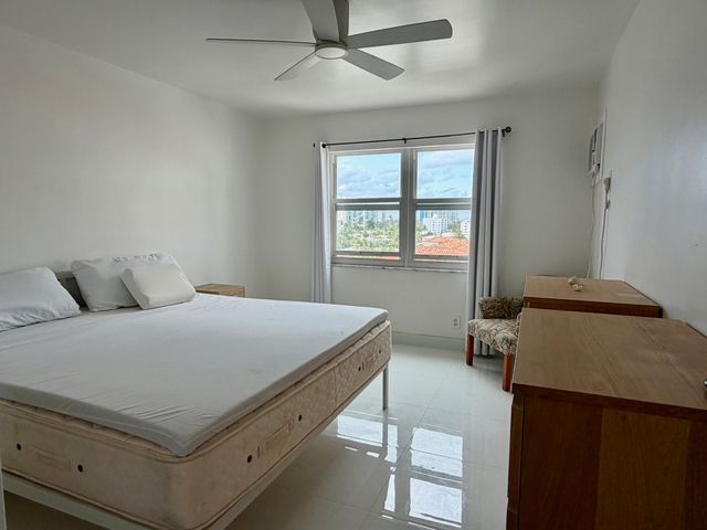 3000 Riomar Street 703, Fort Lauderdale, FL 33304