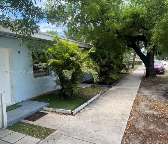 2118 N 19th Avenue 14, Hollywood, FL 33020