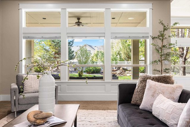 2107 W San Remo Drive, Meridian, ID 83642