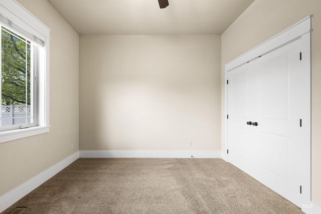 2107 W San Remo Drive, Meridian, ID 83642