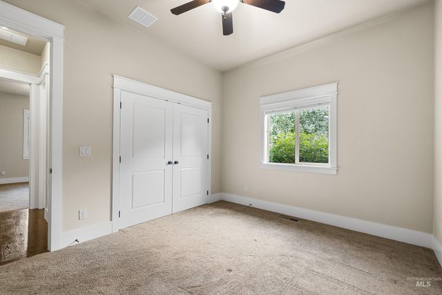 2107 W San Remo Drive, Meridian, ID 83642