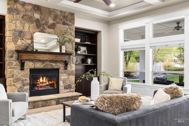 2107 W San Remo Drive, Meridian, ID 83642