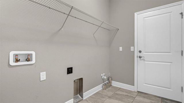 19455 REDWOOD POINT DRIVE, Tampa, FL 33647