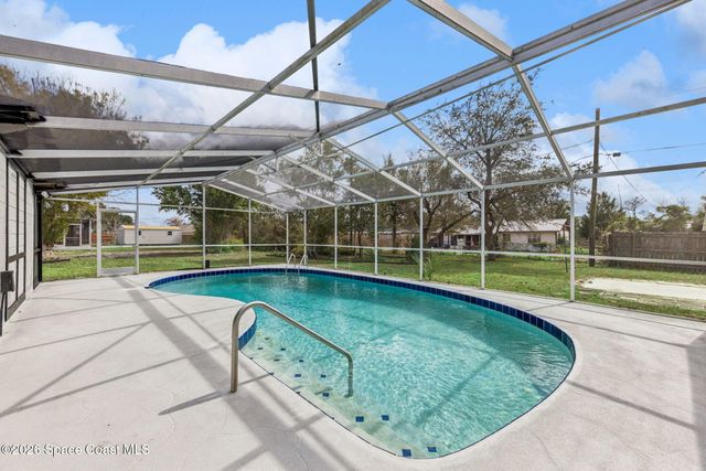 1347 E Normandy Boulevard, Deltona, FL 32725