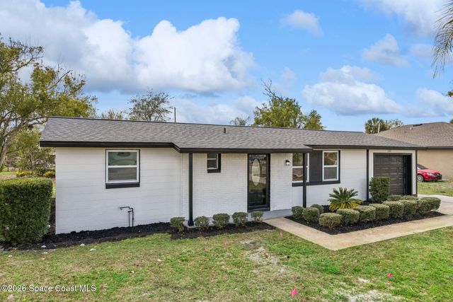 1347 E Normandy Boulevard, Deltona, FL 32725