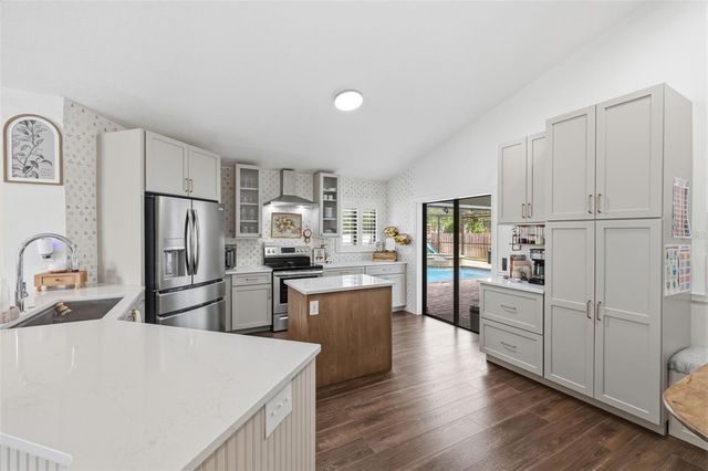 1521 WATERWOOD DRIVE, Lutz, FL 33559