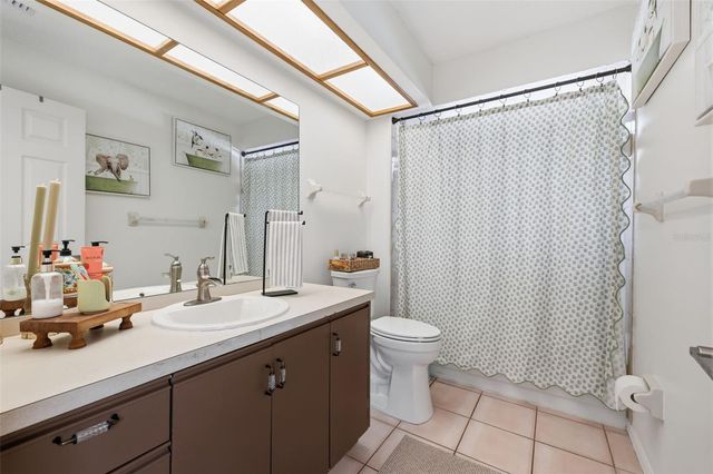 1521 WATERWOOD DRIVE, Lutz, FL 33559