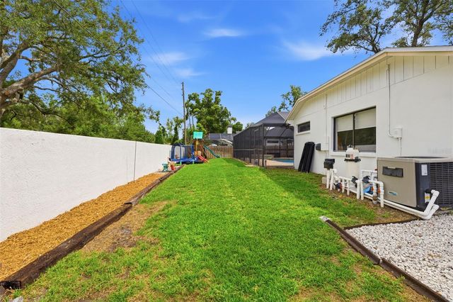 1521 WATERWOOD DRIVE, Lutz, FL 33559