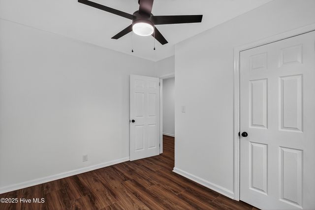 122 E Bayshore Boulevard, Jacksonville, NC 28540