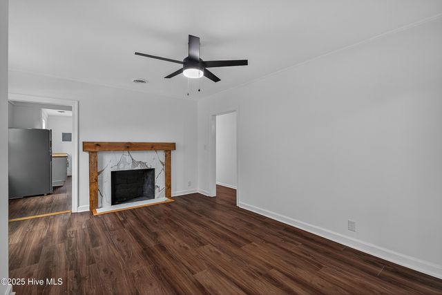 122 E Bayshore Boulevard, Jacksonville, NC 28540