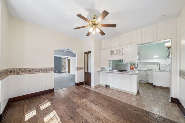 122 Saint Peter Way, Hempfield Twp, PA 15644