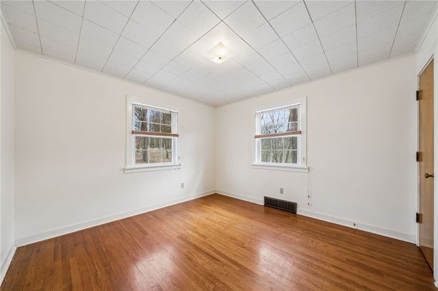 122 Saint Peter Way, Hempfield Twp, PA 15644