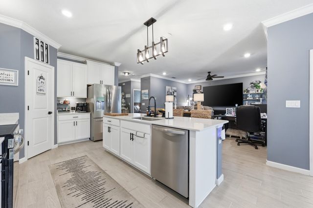 521 Lake Sinclair St, St Augustine, FL 32084