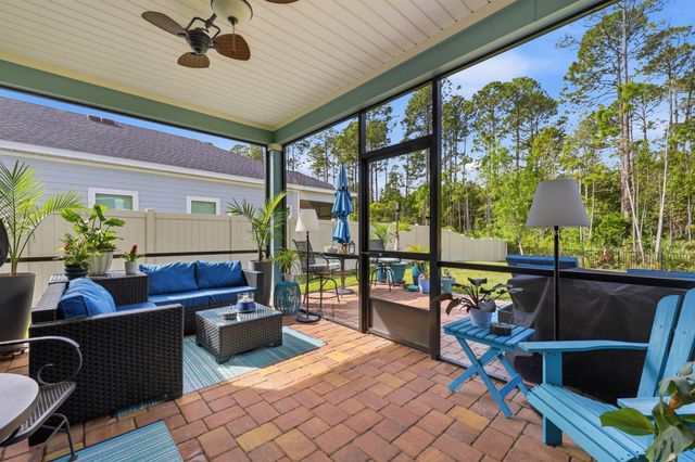 521 Lake Sinclair St, St Augustine, FL 32084