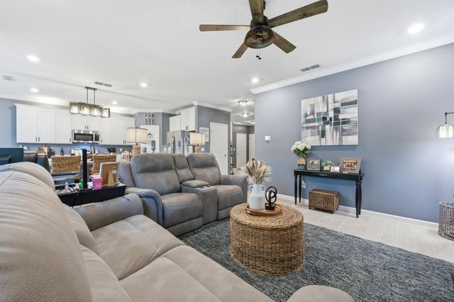 521 Lake Sinclair St, St Augustine, FL 32084