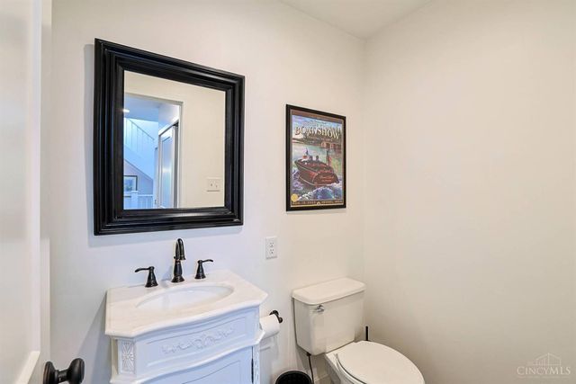 14 Spring Knoll Drive, Mariemont, OH 45227