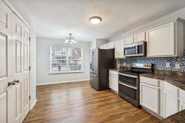 1036 Wolves Den Pl, Murfreesboro, TN 37128