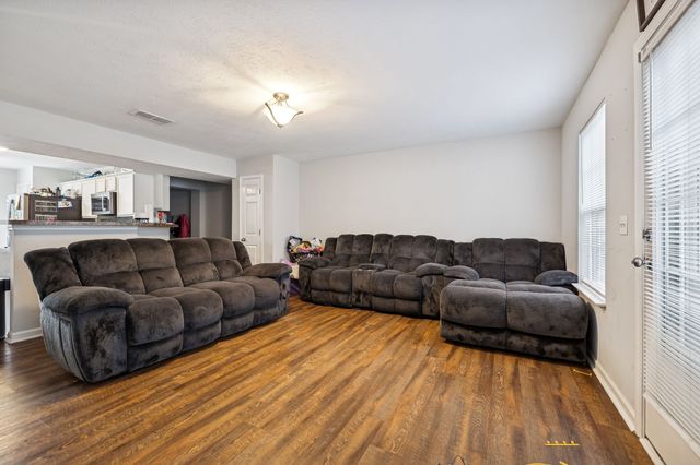 1036 Wolves Den Pl, Murfreesboro, TN 37128