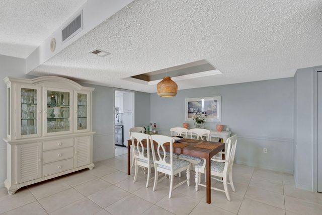 4200 N Ocean Drive 2-804, Singer Island, FL 33404