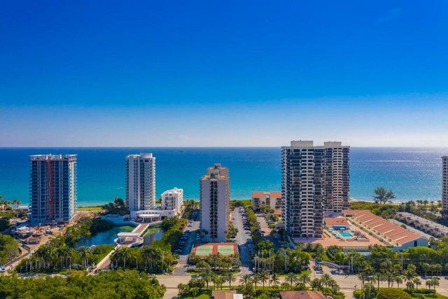 4200 N Ocean Drive 2-804, Singer Island, FL 33404