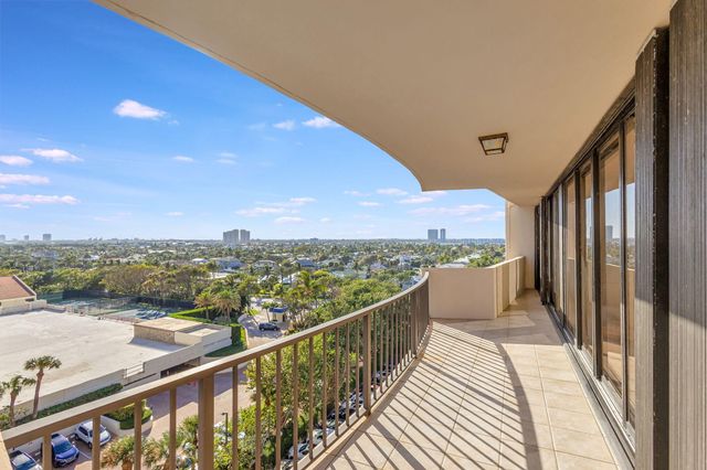 4200 N Ocean Drive 2-804, Singer Island, FL 33404