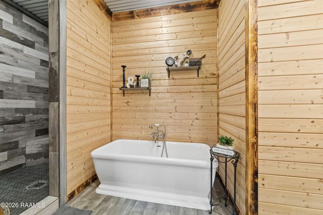 3129 Amerada Road, Kaplan, LA 70548