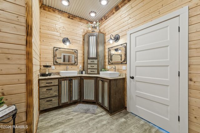 3129 Amerada Road, Kaplan, LA 70548