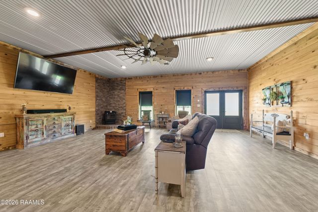 3129 Amerada Road, Kaplan, LA 70548