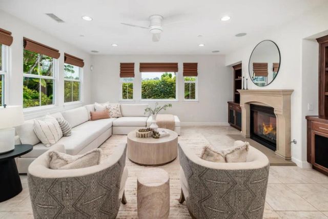 548 Quail Pointe Lane, Encinitas, CA 92024