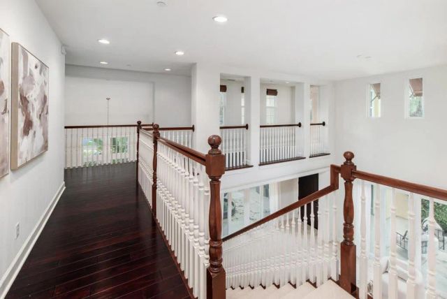 548 Quail Pointe Lane, Encinitas, CA 92024