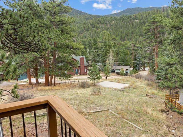 2415 Wild Bear Way, Estes Park, CO 80517