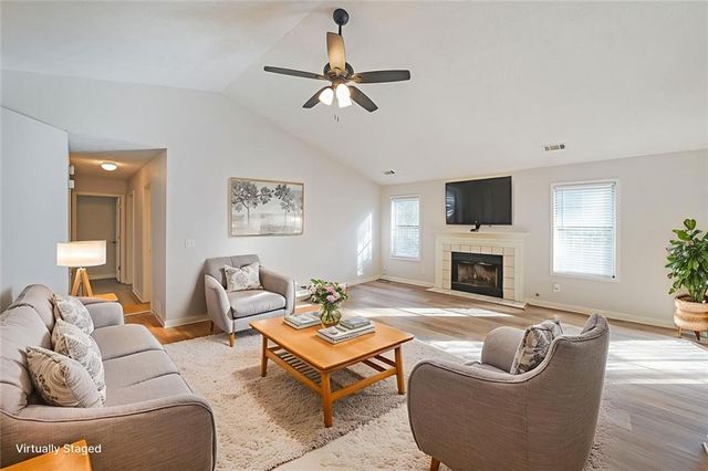 2790 Grassland NW Court, Kennesaw, GA 30152