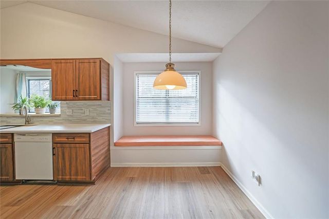 2790 Grassland NW Court, Kennesaw, GA 30152