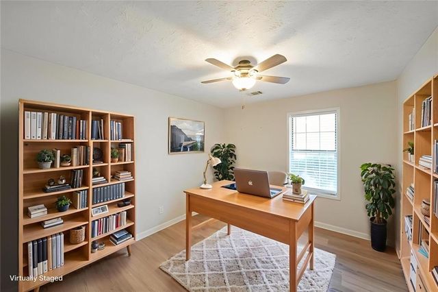 2790 Grassland NW Court, Kennesaw, GA 30152