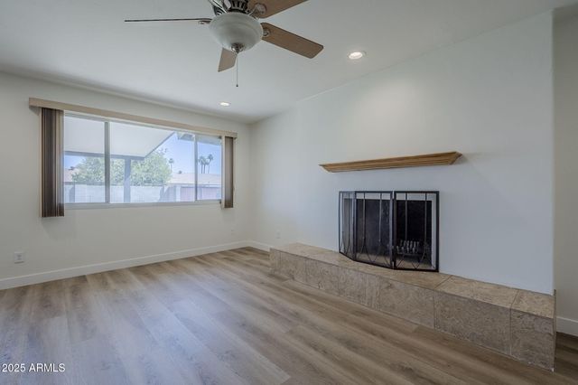 1904 E MANHATTON Drive, Tempe, AZ 85282