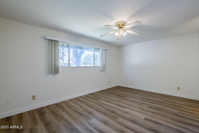 1904 E MANHATTON Drive, Tempe, AZ 85282