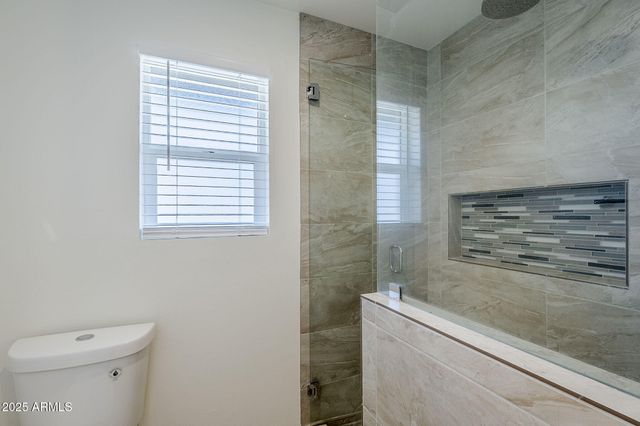 1904 E MANHATTON Drive, Tempe, AZ 85282