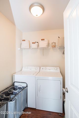 135 Mockingbird Dr, Taylorsville, KY 40071