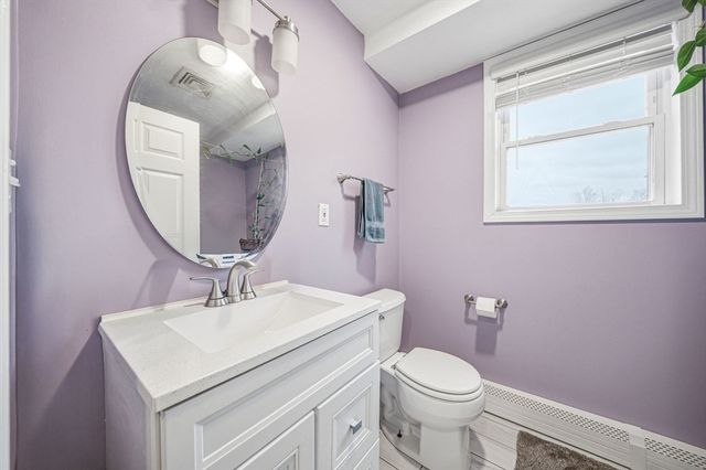 717 Pleasant St B, Norwood, MA 02062