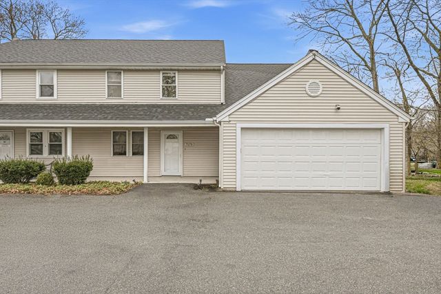 717 Pleasant St B, Norwood, MA 02062