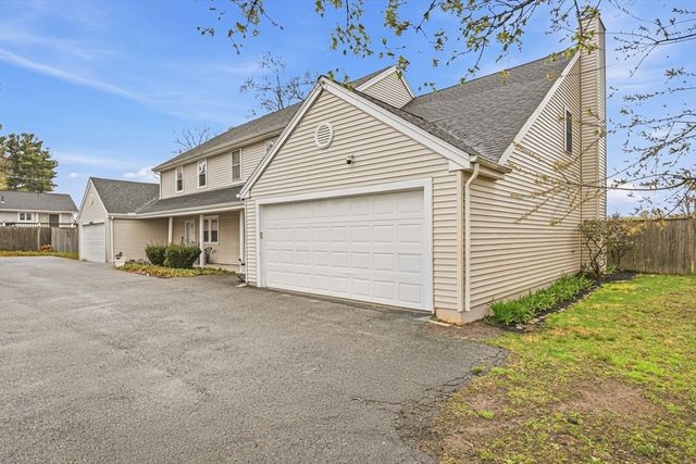 717 Pleasant St B, Norwood, MA 02062