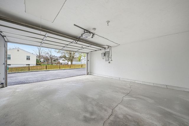 717 Pleasant St B, Norwood, MA 02062