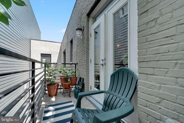 4800 GEORGIA AVE NW #404, Washington, DC 20011