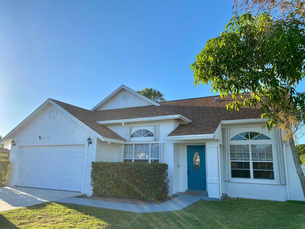 104 Van Gogh Way, Royal Palm Beach, FL 33411