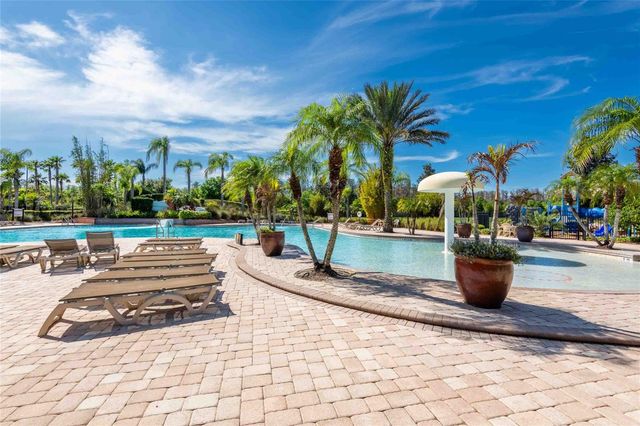 2814 MAPLE BROOK LOOP, Lutz, FL 33558