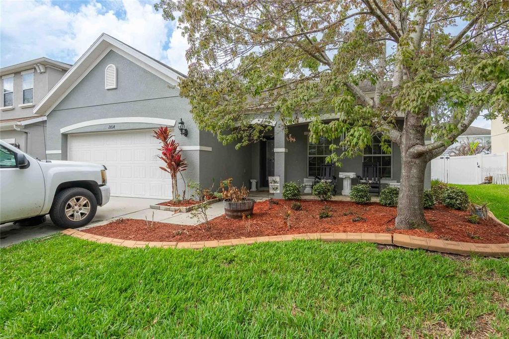 2814 MAPLE BROOK LOOP, Lutz, FL 33558
